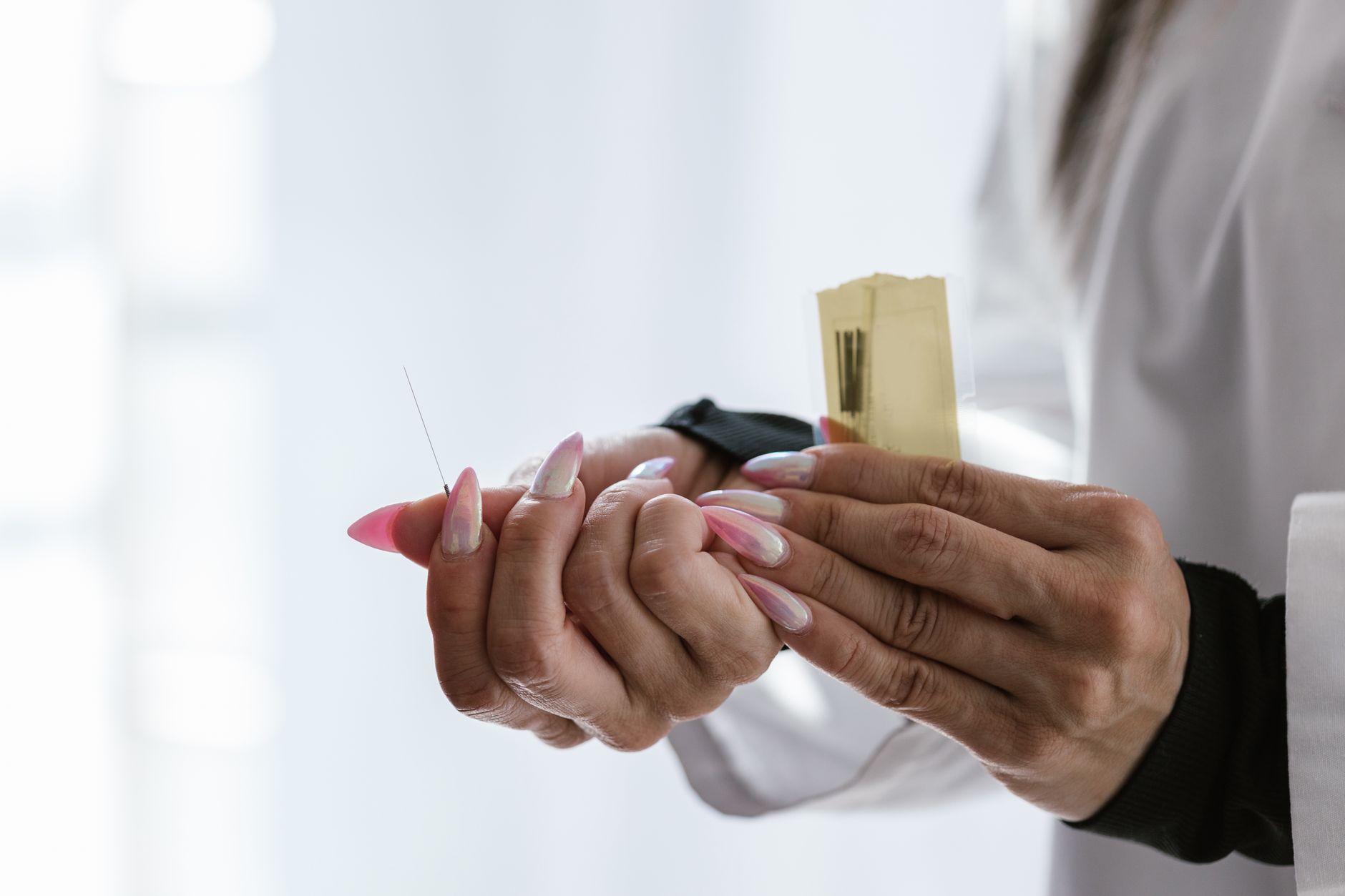 How Does Acupuncture Complement Modern Healthcare?